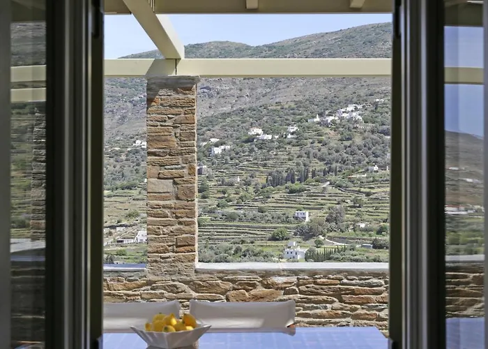 Anchorage Andros Amonaklios